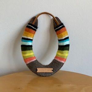 Horseshoe decor